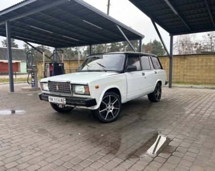 Белый ВАЗ 2104, объемом двигателя 1.5 л и пробегом 320 тыс. км за 1200 $, фото 1 на Automoto.ua