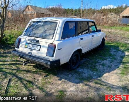 Белый ВАЗ 2104, объемом двигателя 1.5 л и пробегом 258 тыс. км за 800 $, фото 1 на Automoto.ua