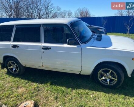 Белый ВАЗ 2104, объемом двигателя 1.45 л и пробегом 140 тыс. км за 1100 $, фото 1 на Automoto.ua