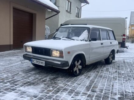 Белый ВАЗ 2104, объемом двигателя 1.5 л и пробегом 28 тыс. км за 850 $, фото 1 на Automoto.ua