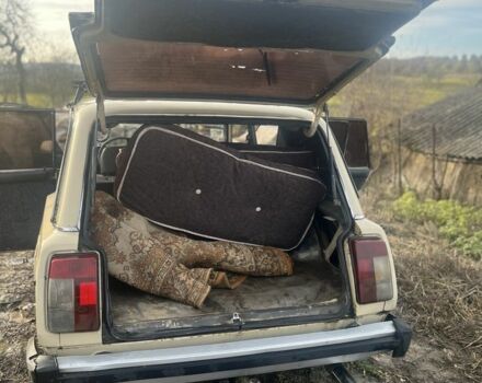 Бежевый ВАЗ 2104, объемом двигателя 1.5 л и пробегом 200 тыс. км за 380 $, фото 2 на Automoto.ua