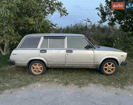 Бежевый ВАЗ 2104, объемом двигателя 1.5 л и пробегом 60 тыс. км за 900 $, фото 2 на Automoto.ua