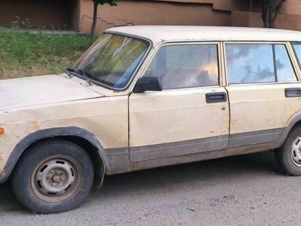 ВАЗ 2104 1988 в Харькове на Automoto.ua Бежевый ВАЗ 2104, объемом двигателя 0 л и пробегом 3 тыс. км за 697 $, фото 1 на Automoto.ua