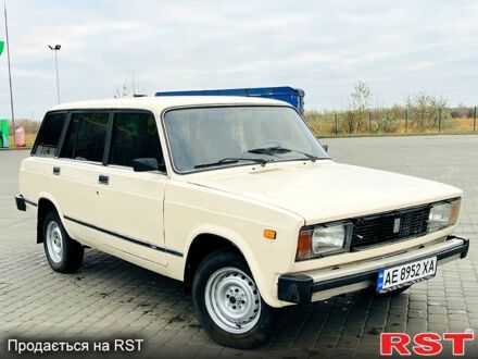 ВАЗ 2104 1996 у Новомосковске на Automoto.ua Бежевий ВАЗ 2104, об'ємом двигуна 1.5 л та пробігом 0 тис. км за 1150 $, фото 1 на Automoto.ua