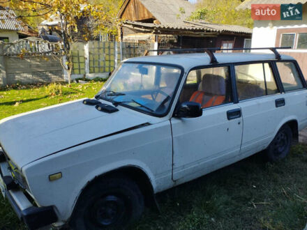 ВАЗ 2104 2005 у Львові на Automoto.ua Бежевий ВАЗ 2104, об'ємом двигуна 1.5 л та пробігом 300 тис. км за 800 $, фото 1 на Automoto.ua
