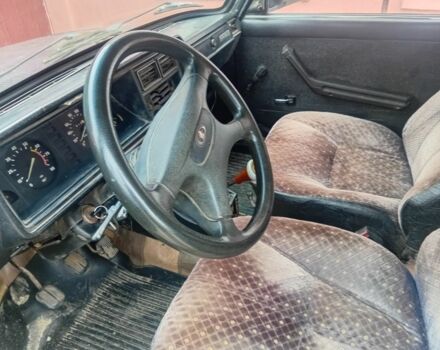 Фиолетовый ВАЗ 2104, объемом двигателя 1.5 л и пробегом 1 тыс. км за 650 $, фото 4 на Automoto.ua