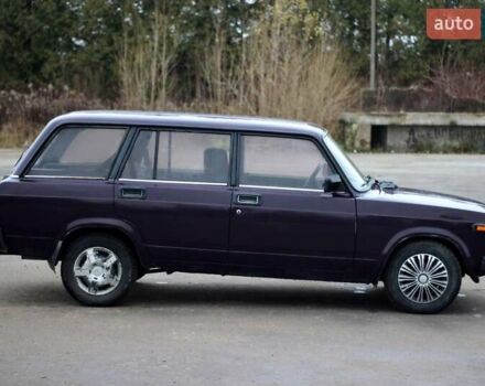 Фиолетовый ВАЗ 2104, объемом двигателя 1.5 л и пробегом 280 тыс. км за 1100 $, фото 6 на Automoto.ua