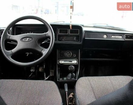 Фиолетовый ВАЗ 2104, объемом двигателя 1.5 л и пробегом 280 тыс. км за 1100 $, фото 13 на Automoto.ua