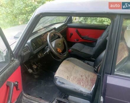 Фиолетовый ВАЗ 2104, объемом двигателя 1 л и пробегом 10 тыс. км за 650 $, фото 4 на Automoto.ua