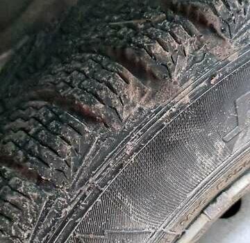 Фиолетовый ВАЗ 2104, объемом двигателя 1.45 л и пробегом 65 тыс. км за 1000 $, фото 3 на Automoto.ua