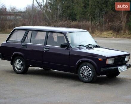 Фиолетовый ВАЗ 2104, объемом двигателя 1.5 л и пробегом 280 тыс. км за 1100 $, фото 1 на Automoto.ua