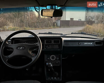 Фиолетовый ВАЗ 2104, объемом двигателя 1.5 л и пробегом 100 тыс. км за 950 $, фото 5 на Automoto.ua