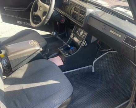 Фиолетовый ВАЗ 2104, объемом двигателя 1.5 л и пробегом 88 тыс. км за 1600 $, фото 7 на Automoto.ua