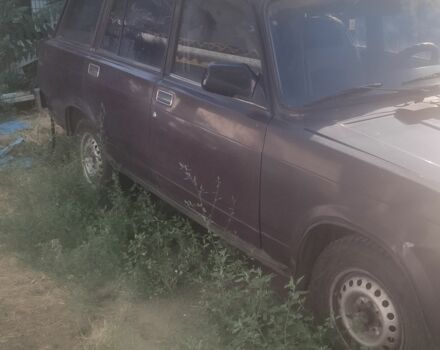Фіолетовий ВАЗ 2104, об'ємом двигуна 1.5 л та пробігом 200 тис. км за 43500 $, фото 1 на Automoto.ua