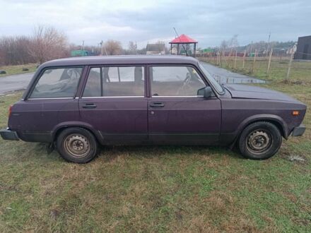 Фиолетовый ВАЗ 2104, объемом двигателя 1 л и пробегом 84 тыс. км за 950 $, фото 1 на Automoto.ua