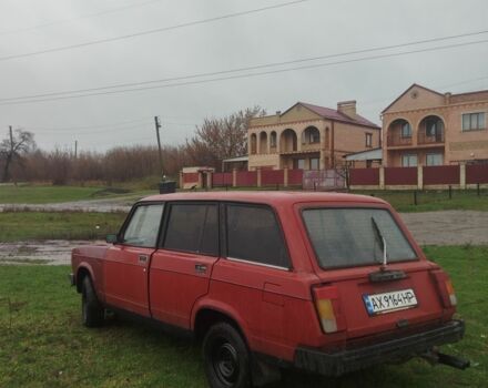 Красный ВАЗ 2104, объемом двигателя 1.5 л и пробегом 999 тыс. км за 427 $, фото 3 на Automoto.ua