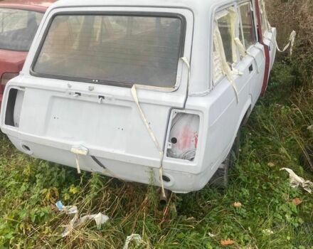 Красный ВАЗ 2104, объемом двигателя 1.3 л и пробегом 2 тыс. км за 358 $, фото 3 на Automoto.ua