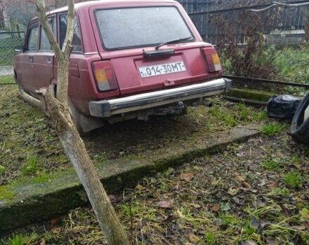 Красный ВАЗ 2104, объемом двигателя 0 л и пробегом 300 тыс. км за 355 $, фото 2 на Automoto.ua