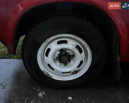 Красный ВАЗ 2104, объемом двигателя 1.5 л и пробегом 500 тыс. км за 1000 $, фото 4 на Automoto.ua