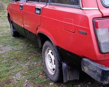 Красный ВАЗ 2104, объемом двигателя 1.3 л и пробегом 300 тыс. км за 643 $, фото 11 на Automoto.ua