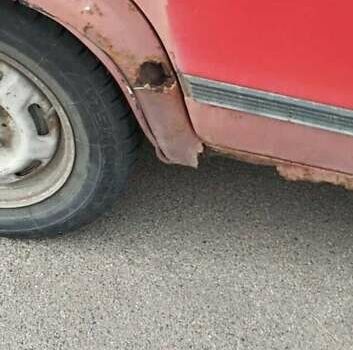 Красный ВАЗ 2104, объемом двигателя 1.3 л и пробегом 150 тыс. км за 512 $, фото 6 на Automoto.ua