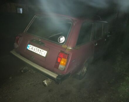 Красный ВАЗ 2104, объемом двигателя 1.3 л и пробегом 179 тыс. км за 709 $, фото 5 на Automoto.ua