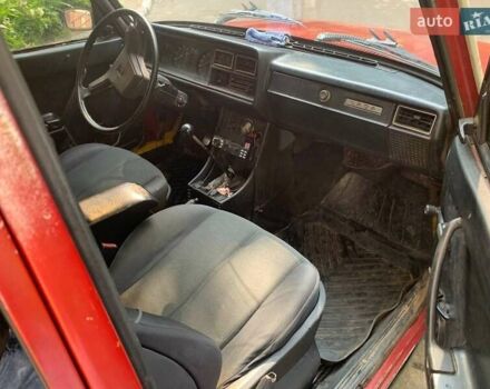 Красный ВАЗ 2104, объемом двигателя 0 л и пробегом 89 тыс. км за 850 $, фото 6 на Automoto.ua
