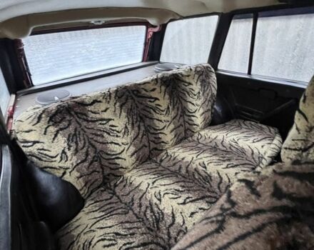 Красный ВАЗ 2104, объемом двигателя 1.3 л и пробегом 230 тыс. км за 600 $, фото 4 на Automoto.ua