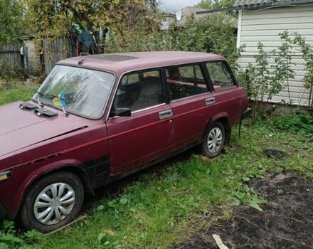 Красный ВАЗ 2104, объемом двигателя 8 л и пробегом 111 тыс. км за 700 $, фото 1 на Automoto.ua
