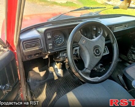 Красный ВАЗ 2104, объемом двигателя 1.5 л и пробегом 95 тыс. км за 900 $, фото 5 на Automoto.ua