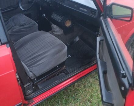 Красный ВАЗ 2104, объемом двигателя 1.3 л и пробегом 20 тыс. км за 572 $, фото 3 на Automoto.ua