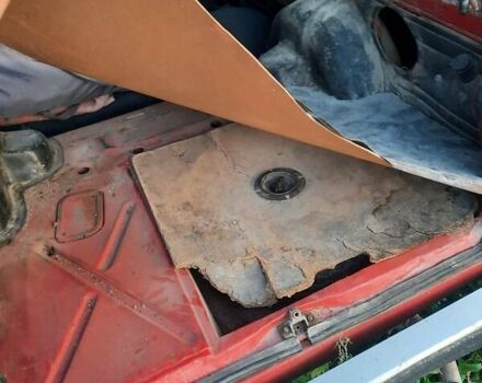 ВАЗ 2104 1991 в Могилев-Подольском на Automoto.ua Красный ВАЗ 2104, объемом двигателя 0 л и пробегом 200 тыс. км за 399 $, фото 2 на Automoto.ua