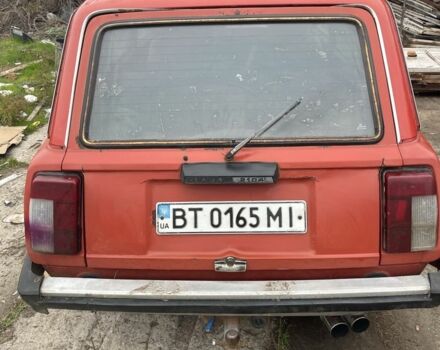 Красный ВАЗ 2104, объемом двигателя 1.5 л и пробегом 286 тыс. км за 561 $, фото 3 на Automoto.ua