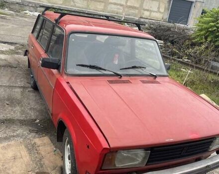 Красный ВАЗ 2104, объемом двигателя 1.5 л и пробегом 286 тыс. км за 561 $, фото 1 на Automoto.ua