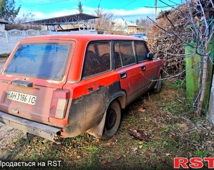 Красный ВАЗ 2104, объемом двигателя 1.5 л и пробегом 230 тыс. км за 400 $, фото 4 на Automoto.ua