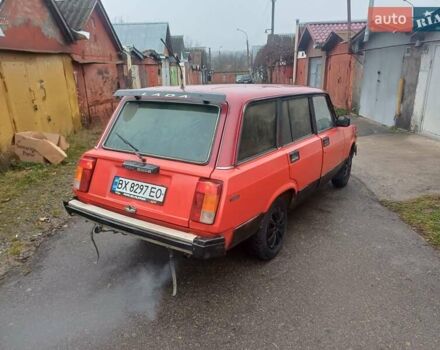 Красный ВАЗ 2104, объемом двигателя 1.5 л и пробегом 200 тыс. км за 520 $, фото 2 на Automoto.ua