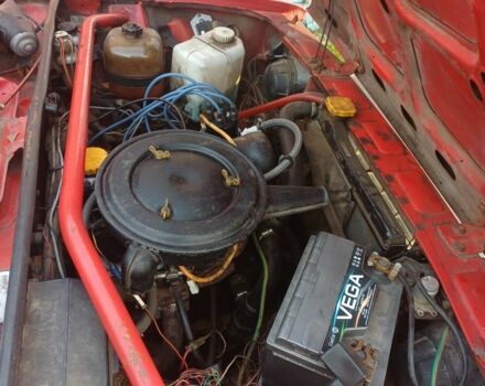 Красный ВАЗ 2104, объемом двигателя 1.5 л и пробегом 1000 тыс. км за 827 $, фото 5 на Automoto.ua