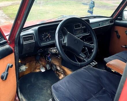 Червоний ВАЗ 2104, об'ємом двигуна 1.5 л та пробігом 215 тис. км за 500 $, фото 4 на Automoto.ua