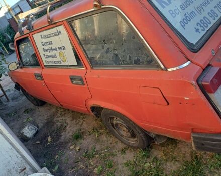 Красный ВАЗ 2104, объемом двигателя 0 л и пробегом 200 тыс. км за 263 $, фото 3 на Automoto.ua