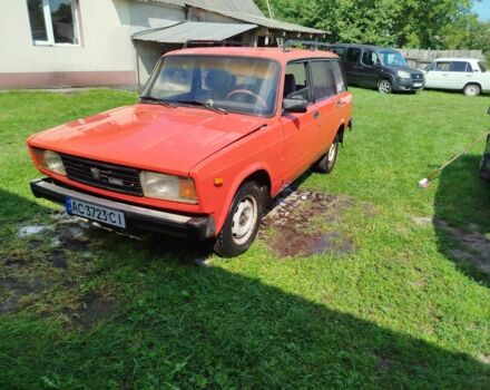 Красный ВАЗ 2104, объемом двигателя 1.5 л и пробегом 200 тыс. км за 250 $, фото 3 на Automoto.ua