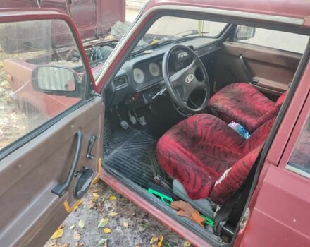 Красный ВАЗ 2104, объемом двигателя 1.5 л и пробегом 98 тыс. км за 848 $, фото 6 на Automoto.ua
