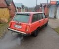Красный ВАЗ 2104, объемом двигателя 1.5 л и пробегом 300 тыс. км за 549 $, фото 2 на Automoto.ua