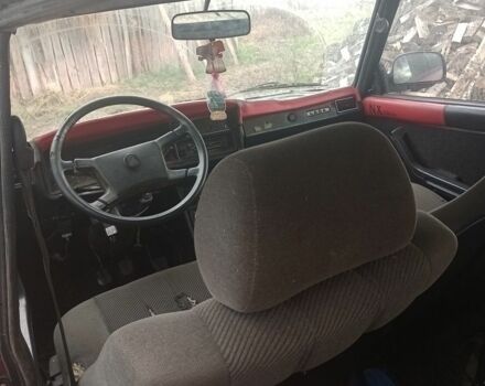 Красный ВАЗ 2104, объемом двигателя 1.6 л и пробегом 80 тыс. км за 356 $, фото 4 на Automoto.ua