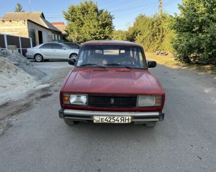 ВАЗ 2104 1993 в Краматорске на Automoto.ua Красный ВАЗ 2104, объемом двигателя 1.5 л и пробегом 190 тыс. км за 475 $, фото 1 на Automoto.ua