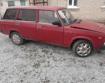 Красный ВАЗ 2104, объемом двигателя 0 л и пробегом 150 тыс. км за 592 $, фото 2 на Automoto.ua
