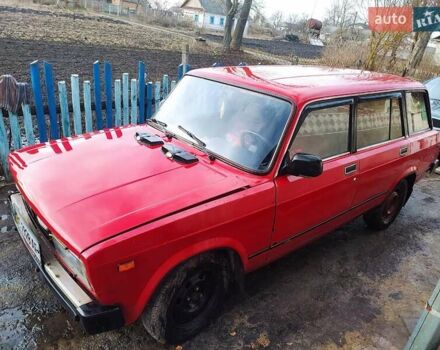 Красный ВАЗ 2104, объемом двигателя 1.5 л и пробегом 42 тыс. км за 1100 $, фото 1 на Automoto.ua