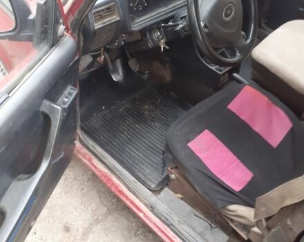 Красный ВАЗ 2104, объемом двигателя 0 л и пробегом 150 тыс. км за 592 $, фото 4 на Automoto.ua