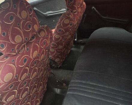 Красный ВАЗ 2104, объемом двигателя 1.5 л и пробегом 150 тыс. км за 900 $, фото 3 на Automoto.ua