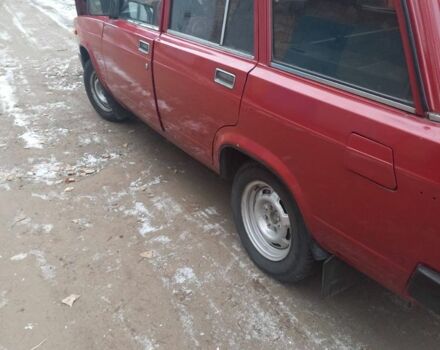 Красный ВАЗ 2104, объемом двигателя 1.5 л и пробегом 150 тыс. км за 900 $, фото 1 на Automoto.ua