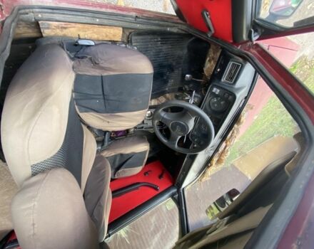 Красный ВАЗ 2104, объемом двигателя 1.5 л и пробегом 471 тыс. км за 565 $, фото 8 на Automoto.ua
